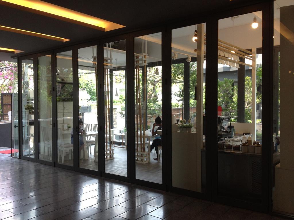 Siamese Gioia Aparthotel Bangkok Bagian luar foto