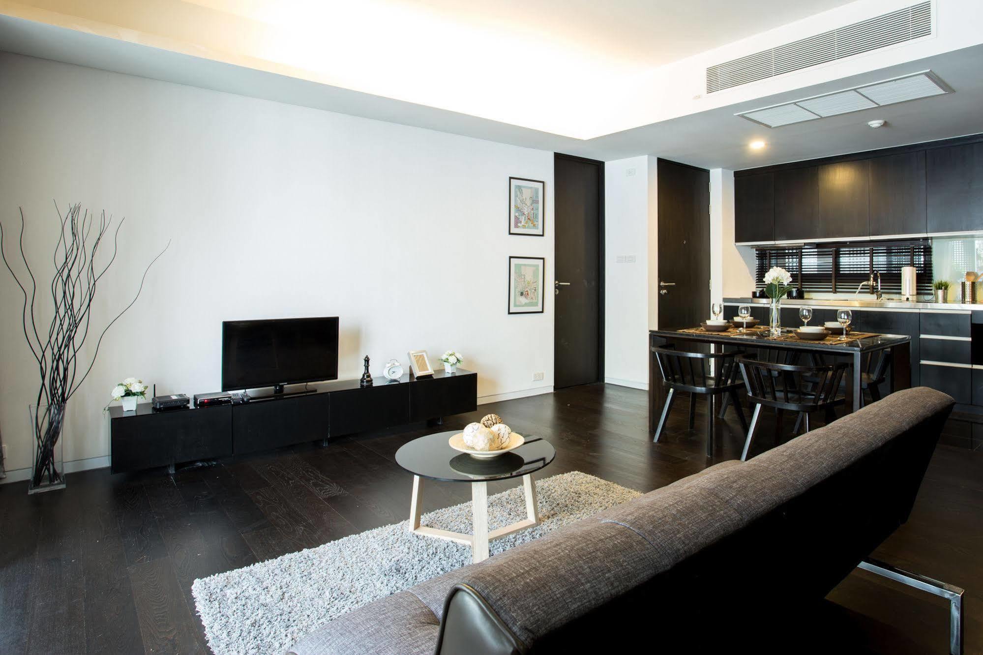 Siamese Gioia Aparthotel Bangkok Bagian luar foto