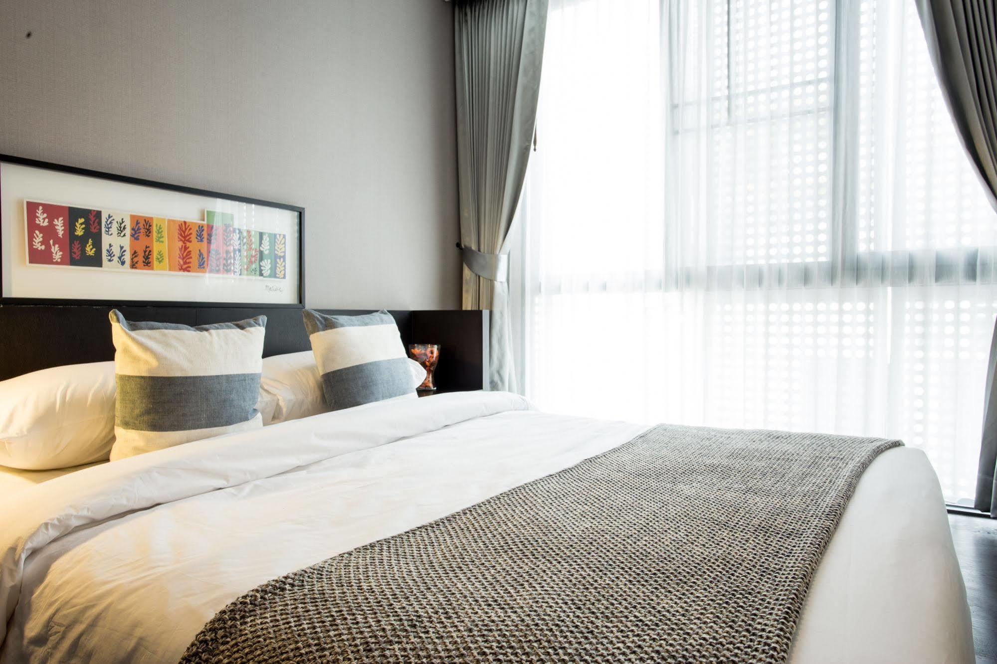 Siamese Gioia Aparthotel Bangkok Bagian luar foto