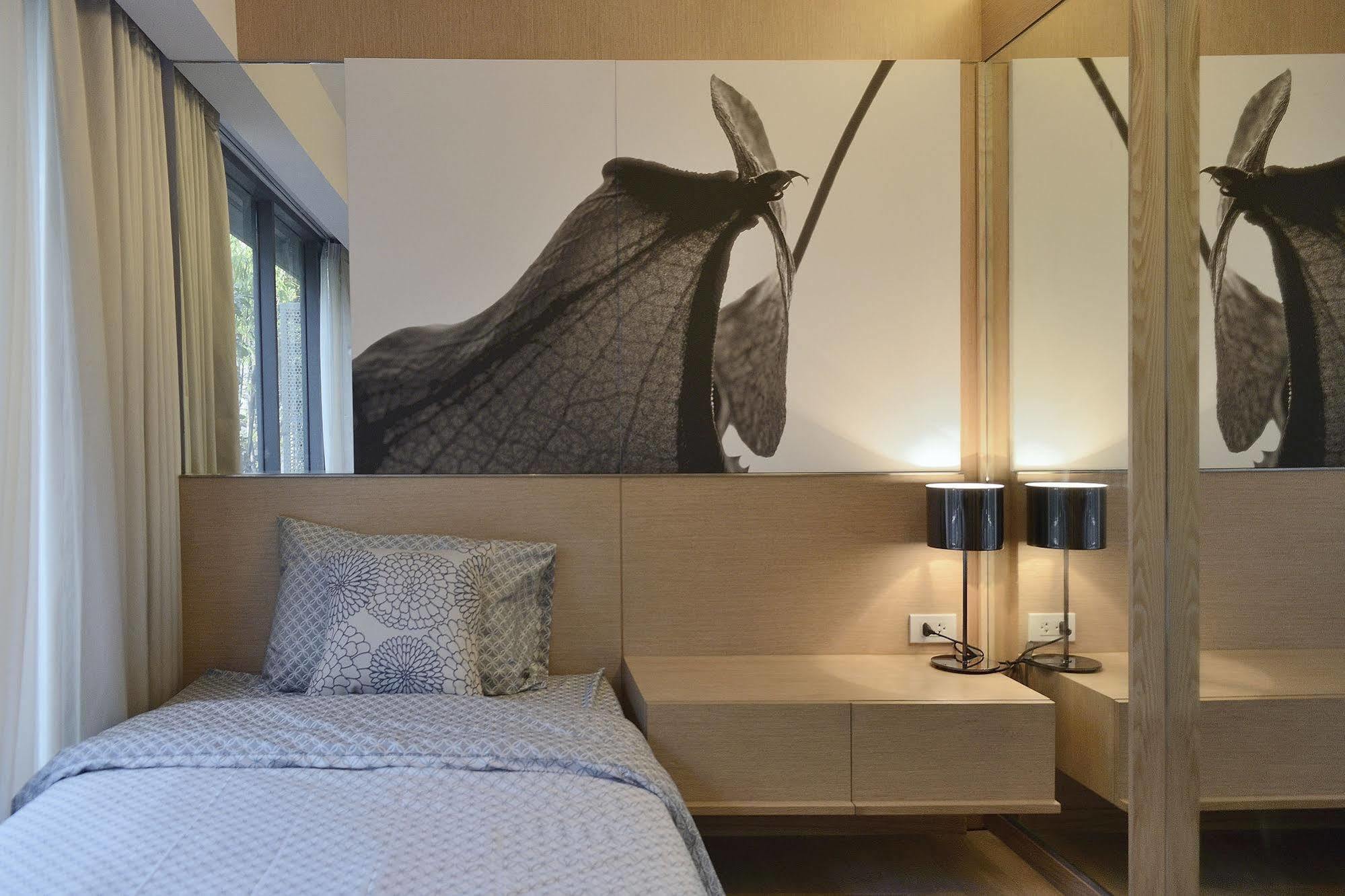 Siamese Gioia Aparthotel Bangkok Bagian luar foto